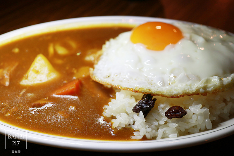 Banbi217 美食旅遊: 寅樂屋 美味的日式咖哩與咖啡 (台北大安區延吉街美食)(捷運信義線信義安和站)