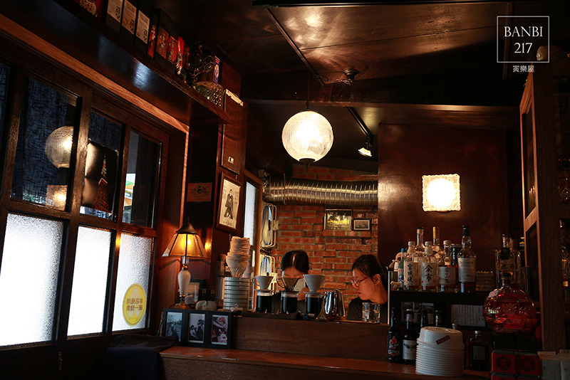 Banbi217 美食旅遊: 寅樂屋 美味的日式咖哩與咖啡 (台北大安區延吉街美食)(捷運信義線信義安和站)