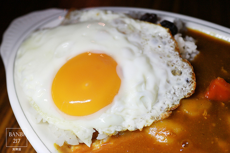 Banbi217 美食旅遊: 寅樂屋 美味的日式咖哩與咖啡 (台北大安區延吉街美食)(捷運信義線信義安和站)