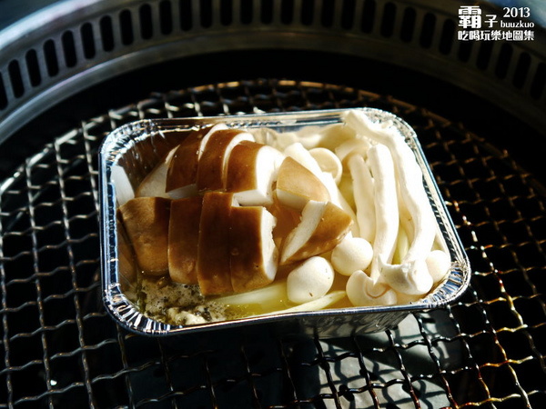 牧島燒肉專門店(大墩店):牧島燒肉全新菜單,不只可以吃燒烤,還有炙壽司!!!