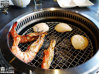 牧島燒肉專門店(大墩店):牧島燒肉全新菜單,不只可以吃燒烤,還有炙壽司!!!