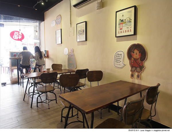 Puchi Loft小倉庫:【台北 Taipei】板橋早午餐 Puchi Loft小倉庫新菜色厚切培根貝果與黑麥菇烤雞堡