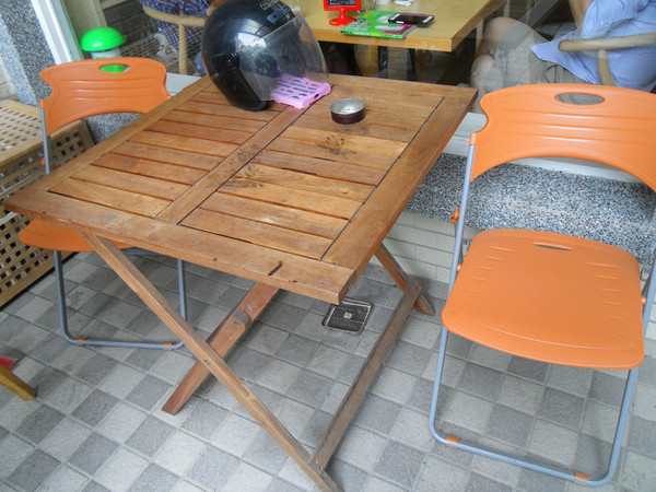 Picturesque 塗鴉空間書店:美食x享受x放鬆 第一次知道什麼叫做美食圖書館~還能遇到貓咪XDD_《Picturesque 塗鴉空間書店》