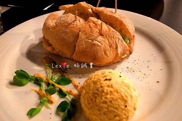 立裴米緹咖啡廳8