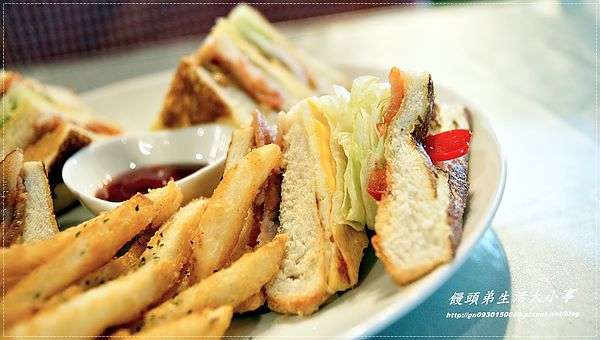 Alice Is Coming-來自愛麗絲:【食記/台北市】走進童話世界裡~愛麗絲夢遊仙境