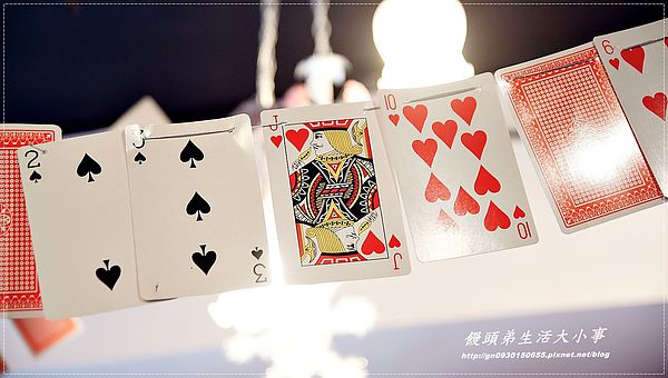 Alice Is Coming-來自愛麗絲:【食記/台北市】走進童話世界裡~愛麗絲夢遊仙境