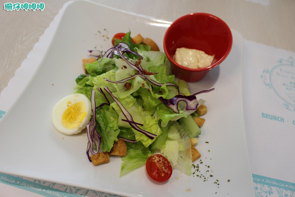 恬心朵朵Lily White Cafe(向上北路店)：恬心朵朵LilyWhiteCafe(向上北路店)♥食物、裝潢讓人心花朵朵開~103.09.19