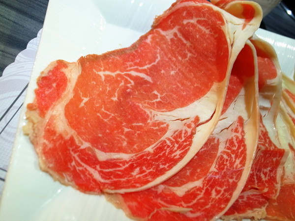 魚歌燈火精緻健康鍋(延吉店)：＜台北｜大安｜火鍋＞高質感火鍋又ㄧ發『魚歌燈火精緻健康鍋(延吉店) 』