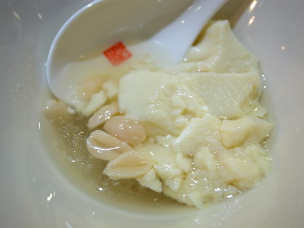 魚歌燈火精緻健康鍋(延吉店)：＜台北｜大安｜火鍋＞高質感火鍋又ㄧ發『魚歌燈火精緻健康鍋(延吉店) 』