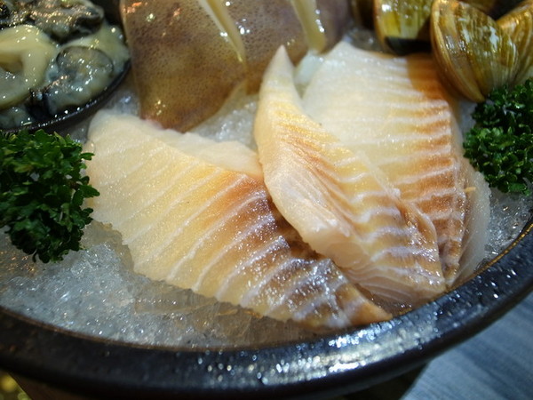 魚歌燈火精緻健康鍋(延吉店)：＜台北｜大安｜火鍋＞高質感火鍋又ㄧ發『魚歌燈火精緻健康鍋(延吉店) 』