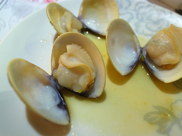 魚歌燈火精緻健康鍋(延吉店)：＜台北｜大安｜火鍋＞高質感火鍋又ㄧ發『魚歌燈火精緻健康鍋(延吉店) 』