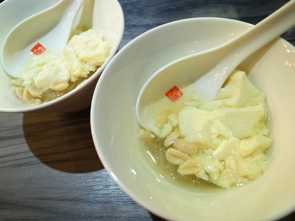 魚歌燈火精緻健康鍋(延吉店)：＜台北｜大安｜火鍋＞高質感火鍋又ㄧ發『魚歌燈火精緻健康鍋(延吉店) 』