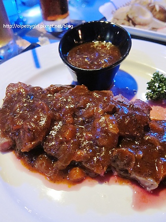 飛魚音樂餐廳:台南中西區❤越夜越美麗之飛魚音樂餐廳『窩客島試吃』