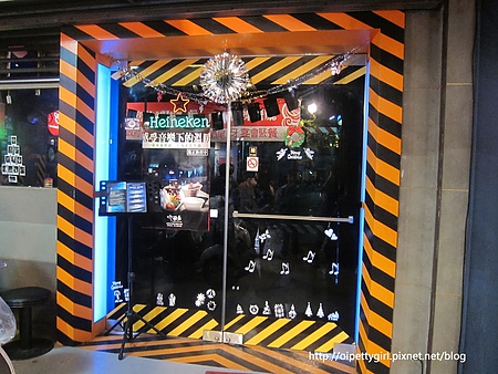 飛魚音樂餐廳:台南中西區❤越夜越美麗之飛魚音樂餐廳『窩客島試吃』