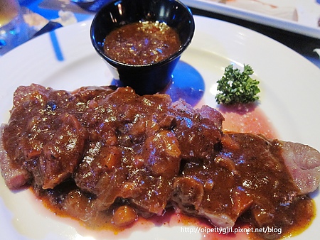 飛魚音樂餐廳:台南中西區❤越夜越美麗之飛魚音樂餐廳『窩客島試吃』