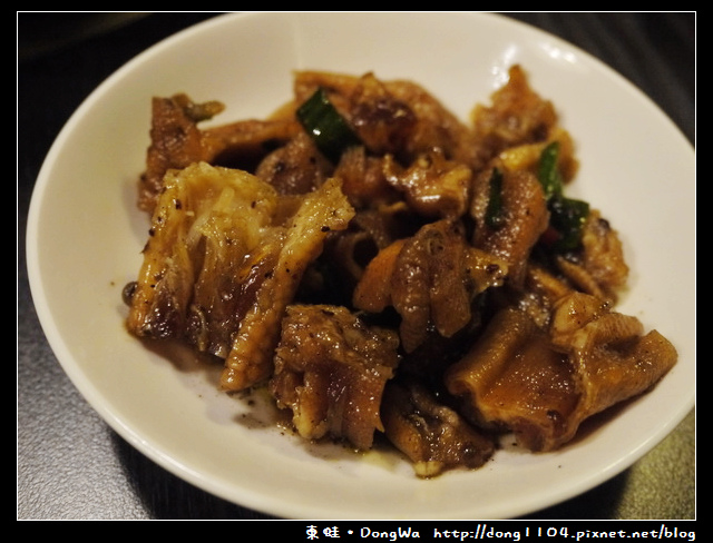 【台北食記】火鍋吃到飽。川巴子火鍋樓。指椒番茄牛肉鍋