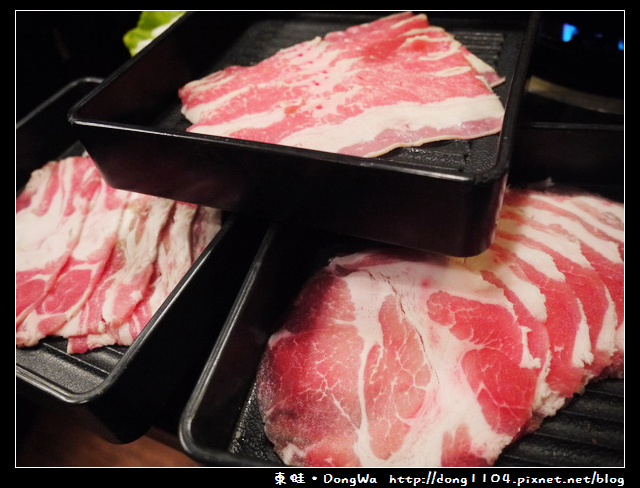 【台北食記】火鍋吃到飽。川巴子火鍋樓。指椒番茄牛肉鍋