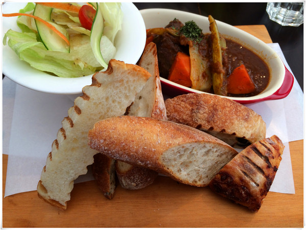 雨人麵包餐館：【♥美食】一定要收藏口袋名單巷弄裡的歐系麵包餐館‧Rain man Boulangerie Bistro