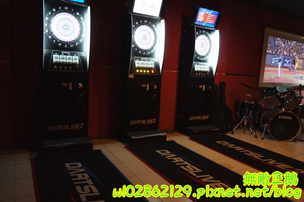 Willy's Grill葳苙二壘：【台南-南區】沙拉x墨西哥玉米片..一起看棒球實況轉播巴...《Willy's Grill葳苙二壘》