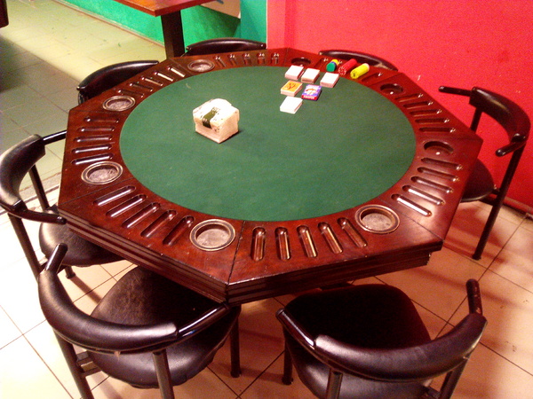 Willy's Grill葳苙二壘:【臺南Ω南區】Willy's Sport Restaurant 葳苙二壘。邊吃美式料理邊看球賽,聚會慶祝狂歡好選擇