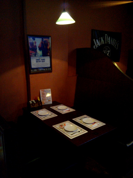 Willy's Grill葳苙二壘:【臺南Ω南區】Willy's Sport Restaurant 葳苙二壘。邊吃美式料理邊看球賽,聚會慶祝狂歡好選擇