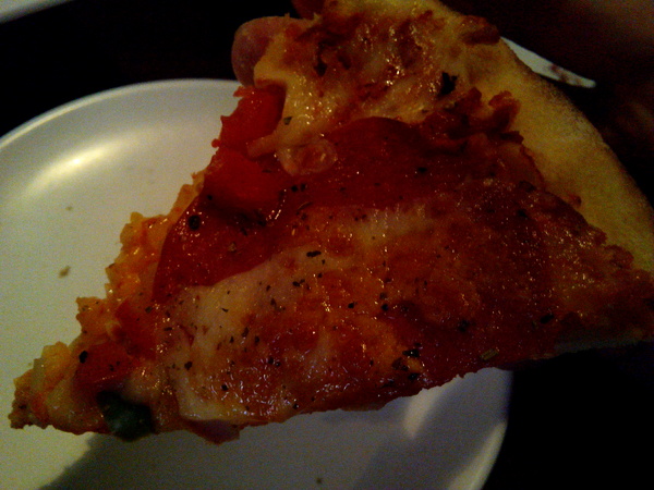 Willy's Grill葳苙二壘:【臺南Ω南區】Willy's Sport Restaurant 葳苙二壘。邊吃美式料理邊看球賽,聚會慶祝狂歡好選擇