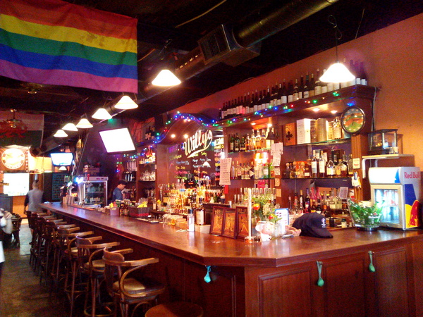 Willy's Grill葳苙二壘:【臺南Ω南區】Willy's Sport Restaurant 葳苙二壘。邊吃美式料理邊看球賽,聚會慶祝狂歡好選擇