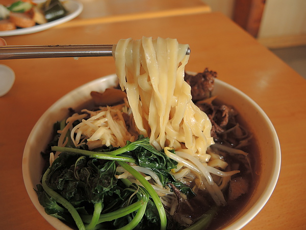 乾慧素食：(食記) 嘉義乾慧素食