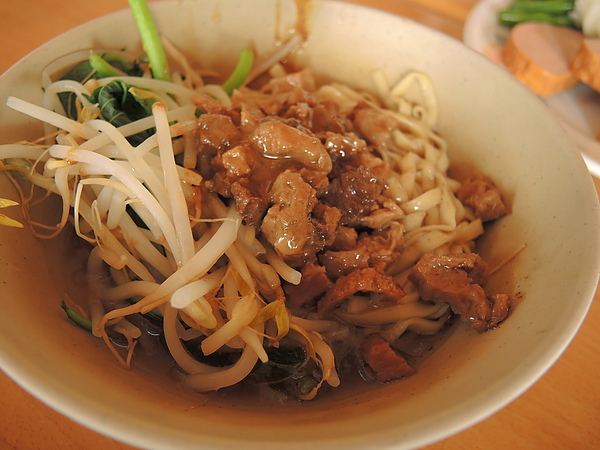 乾慧素食：(食記) 嘉義乾慧素食