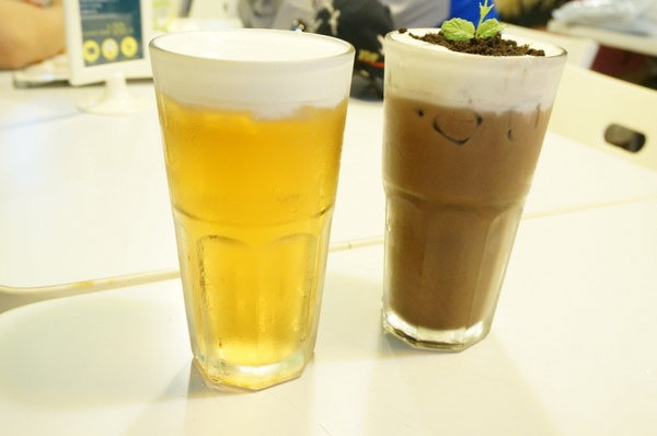 1525綠茶館(士林小東店)：【口碑券】充滿青春活力和藝文的『1525綠茶館(士林小東店)』