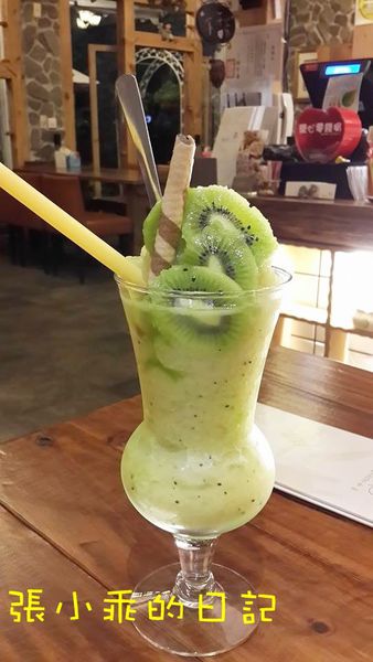 1395965_10202476213335527_332205063_n