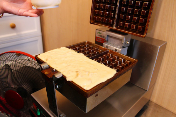 冷之果-手作幸福霜淇淋：[台北]西門町隱藏版暖心霜淇淋<冷之果-手作幸福霜淇淋>