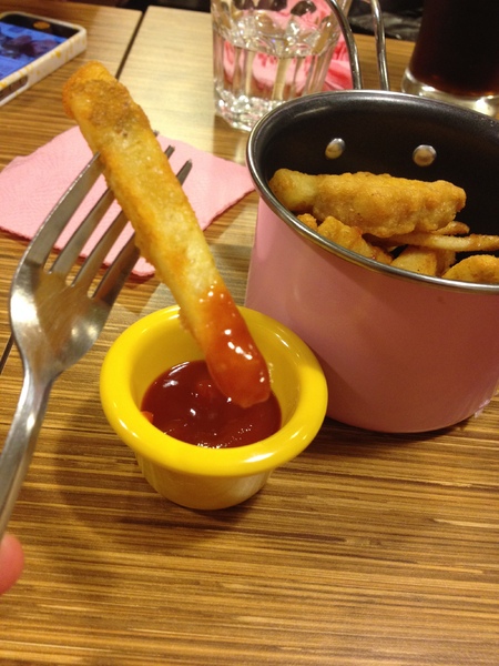 pizza zone 手工披薩：[台北] 淡江巷弄隱藏異國美食 現點現做請耐心等候