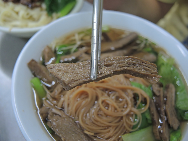 竹林素食:(食記) 嘉義文化路麵線 & 竹林素食