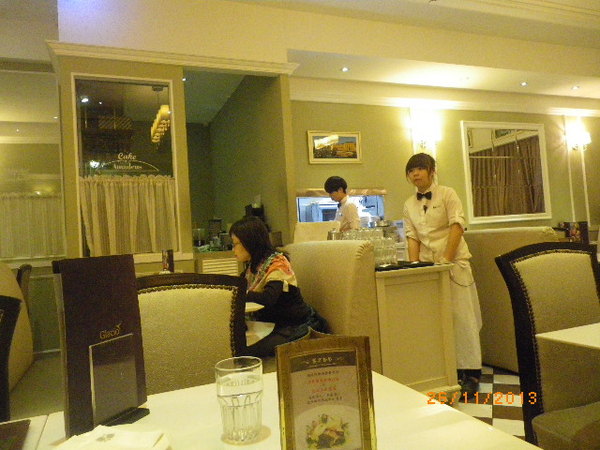 Kaffee Amadeus阿瑪迪斯咖啡館(板橋大遠百):環境美 氣氛佳『Kaffee Amadeus阿瑪迪斯咖啡館(板橋大遠百店)』服務一流超水準