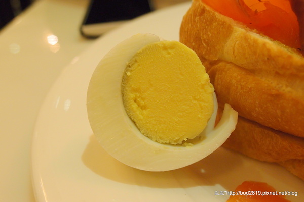 Kaffee Amadeus阿瑪迪斯咖啡館(板橋大遠百): 【新北板橋】Kaffee Amadeus阿瑪迪斯咖啡館(板橋大遠百店)-初體驗精緻美味的奧地利餐點!