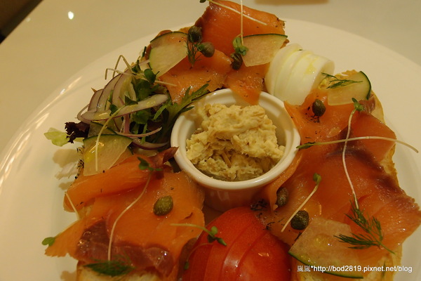 Kaffee Amadeus阿瑪迪斯咖啡館(板橋大遠百): 【新北板橋】Kaffee Amadeus阿瑪迪斯咖啡館(板橋大遠百店)-初體驗精緻美味的奧地利餐點!