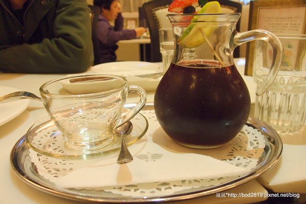 Kaffee Amadeus阿瑪迪斯咖啡館(板橋大遠百): 【新北板橋】Kaffee Amadeus阿瑪迪斯咖啡館(板橋大遠百店)-初體驗精緻美味的奧地利餐點!