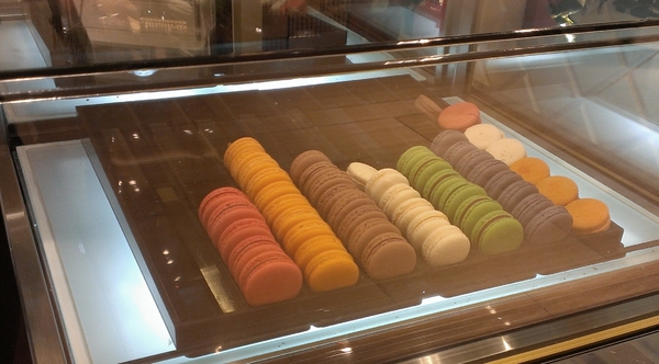 Kaffee Amadeus阿瑪迪斯咖啡館(板橋大遠百)：[食]Kaffee Amadeus阿瑪迪斯咖啡館(板橋大遠百店) 歐式經典下午茶