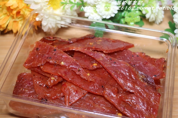 快車肉乾(南門分店):【台北中正區】南門市場老店『快車肉乾』月見炙燒肉乾/泰式檸檬辣味肉干/原味元氣條 送禮自用兩相宜!