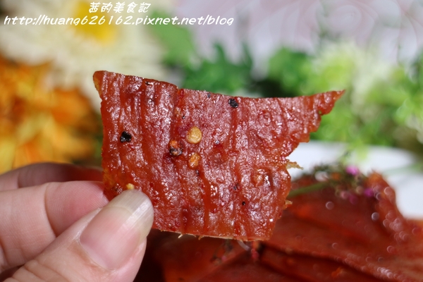 快車肉乾(南門分店):【台北中正區】南門市場老店『快車肉乾』月見炙燒肉乾/泰式檸檬辣味肉干/原味元氣條 送禮自用兩相宜!