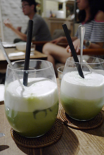 UZNA OMOM 杏桃鬆餅屋：日本原宿來的超夯杏桃鬆餅屋