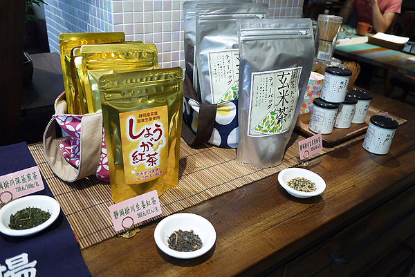 UZNA OMOM 杏桃鬆餅屋：日本原宿來的超夯杏桃鬆餅屋