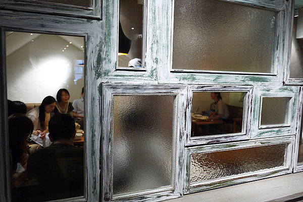 UZNA OMOM 杏桃鬆餅屋：日本原宿來的超夯杏桃鬆餅屋