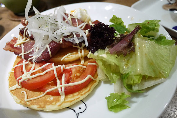 UZNA OMOM 杏桃鬆餅屋：日本原宿來的超夯杏桃鬆餅屋