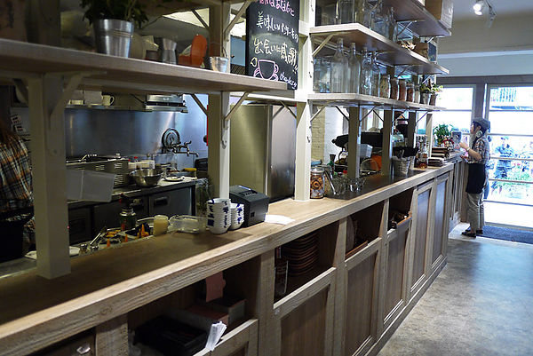 UZNA OMOM 杏桃鬆餅屋：日本原宿來的超夯杏桃鬆餅屋