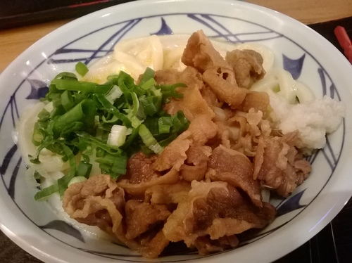 丸亀製麵：溫玉烏龍麵超讚、炸物完全不OK~丸亀製麵所