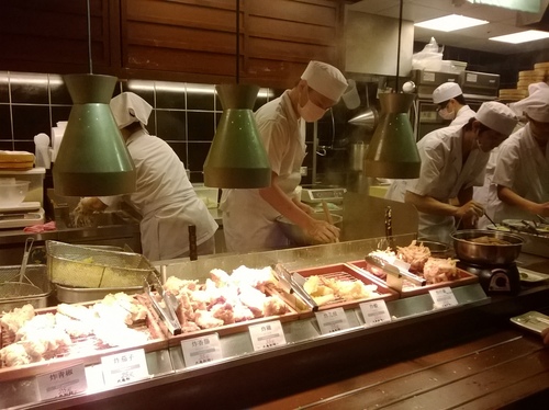 丸亀製麵：溫玉烏龍麵超讚、炸物完全不OK~丸亀製麵所