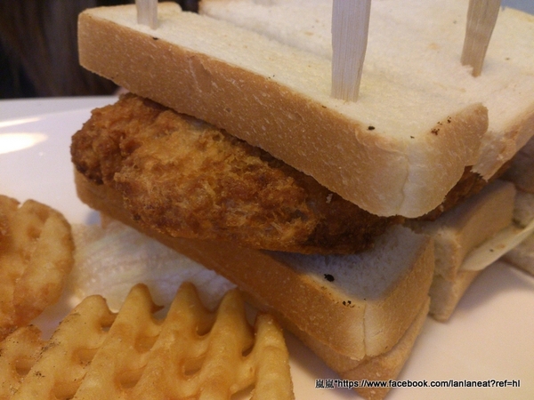 1525綠茶館(士林小東店)：＜口碑券＞【台北士林】1525綠茶館(士林小東店)－店裡的明信片可以寄給未來唷～