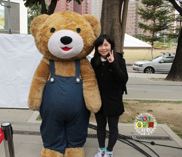 2013泰迪熊台中樂活嘉年華:2013泰迪熊台中樂活嘉年華❤花了9天才拍齊104隻『熊兒』~103.01.01更新